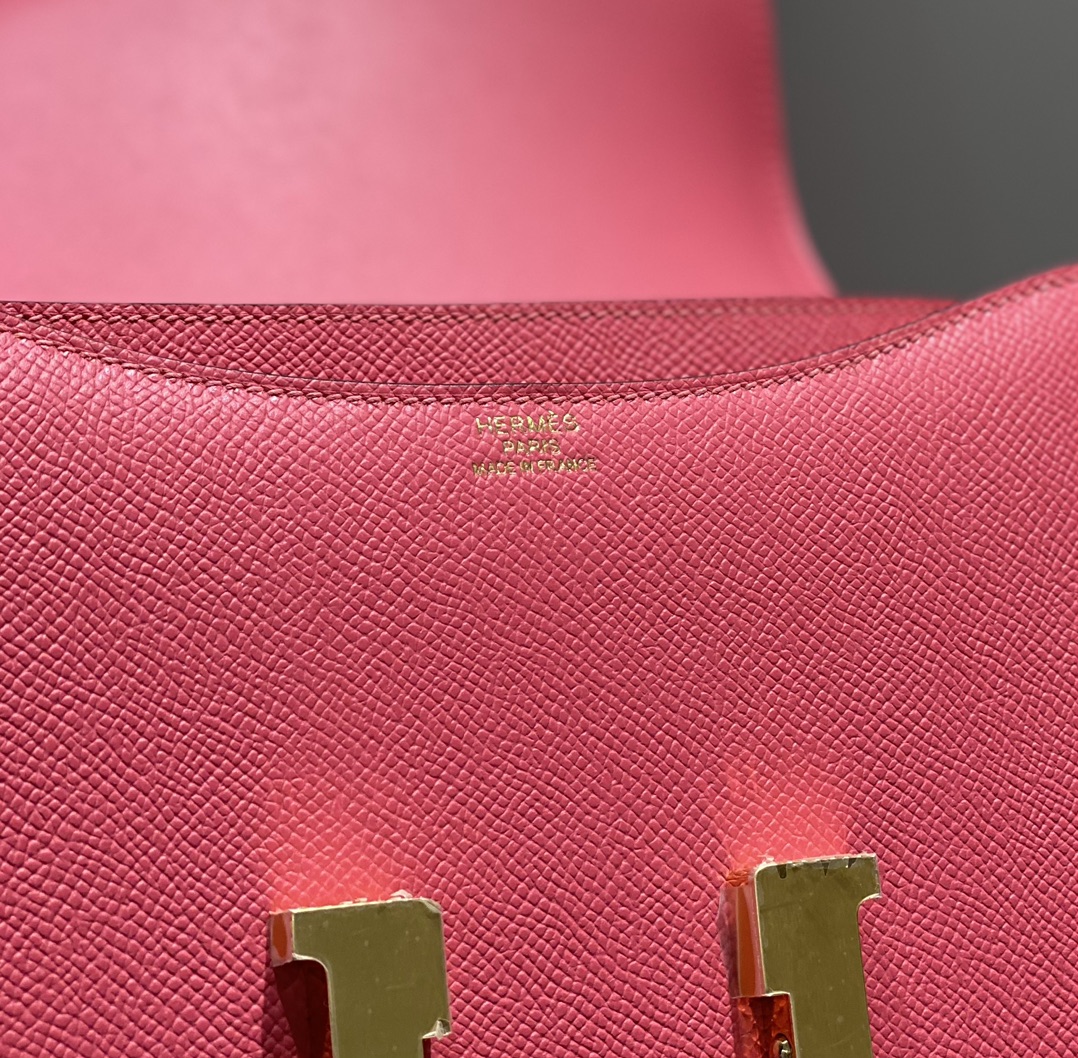 Hermes Constance 24cm Shoulder Bag In Rose Lipstick Epsom Leather